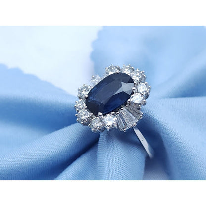 18K White Gold Sapphire & Diamond Ring