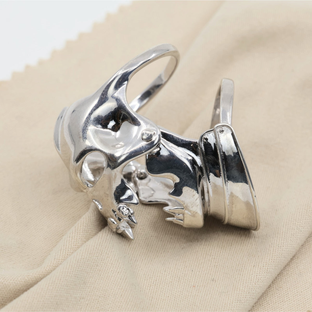 Sterling Silver 925 Medieval Demonic Skull Moving Jaw Ring