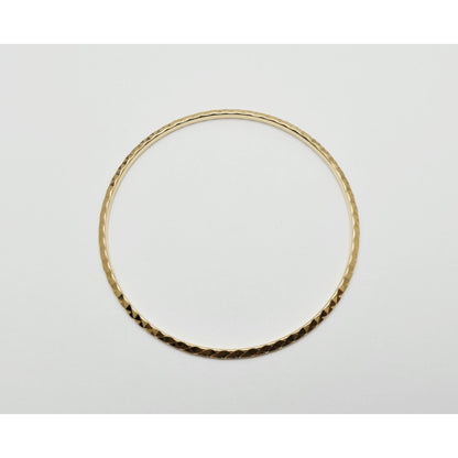 17K Yellow Gold Diamond Cut Bangle Bracelet