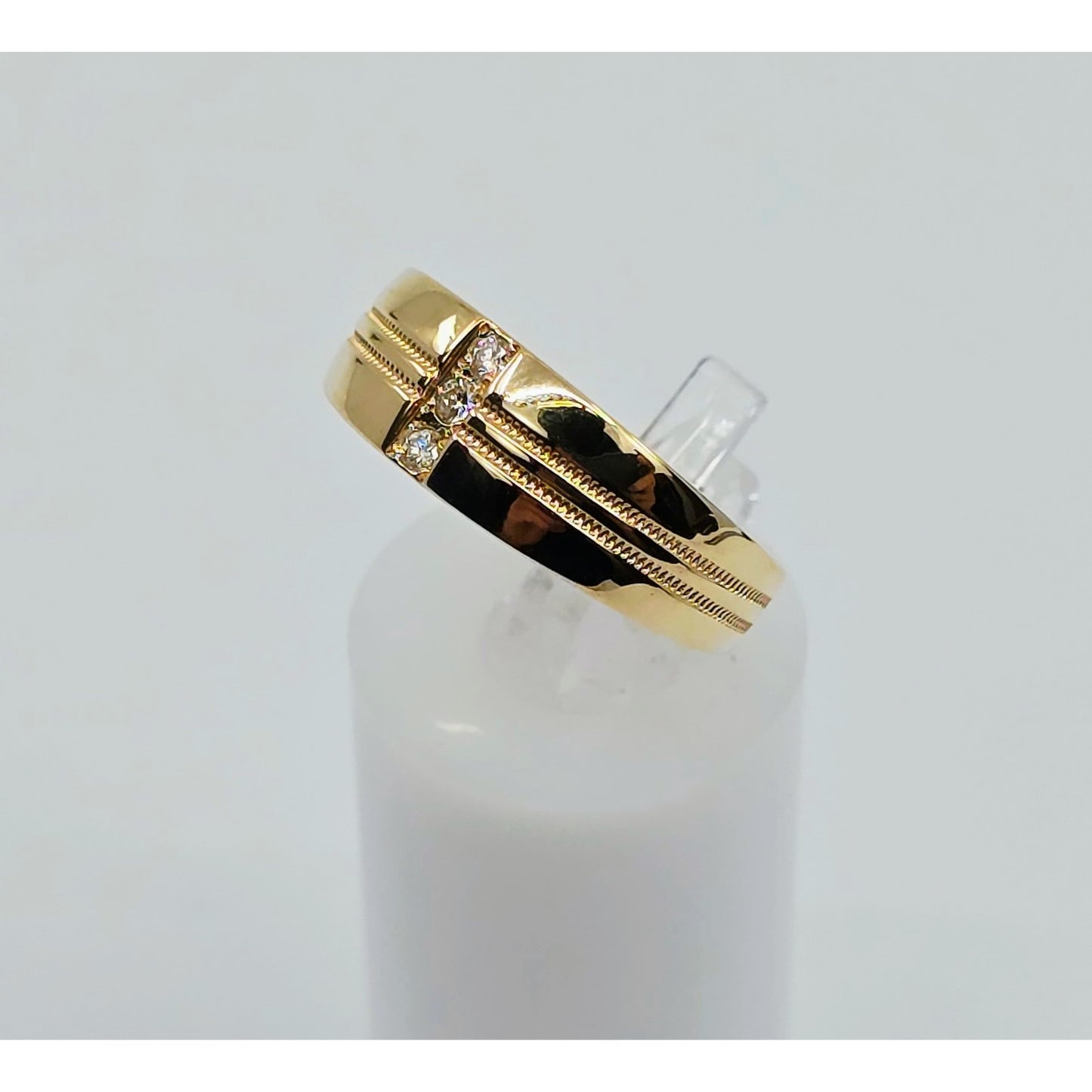 14K Yellow Gold Vertical Row 3 Diamond Ring Band