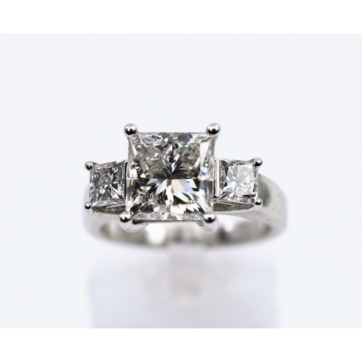 IGI 4.02ct Princess Lab Grown Diamond 3 Stone Ring 10K White Gold F VS1 Size 6.5