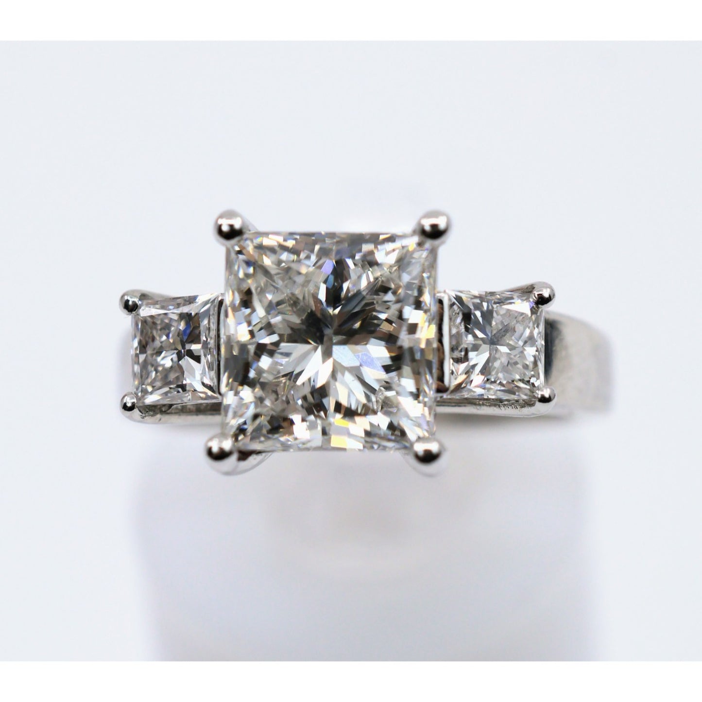 IGI 4.02ct Princess Lab Grown Diamond 3 Stone Ring 10K White Gold F VS1 Size 6.5