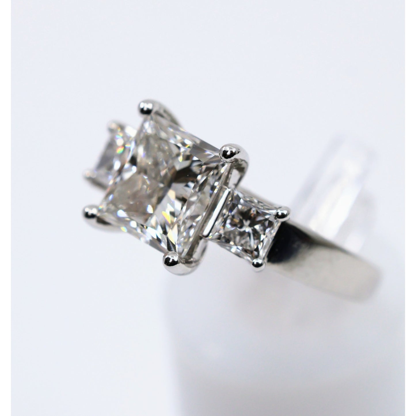 IGI 4.02ct Princess Lab Grown Diamond 3 Stone Ring 10K White Gold F VS1 Size 6.5