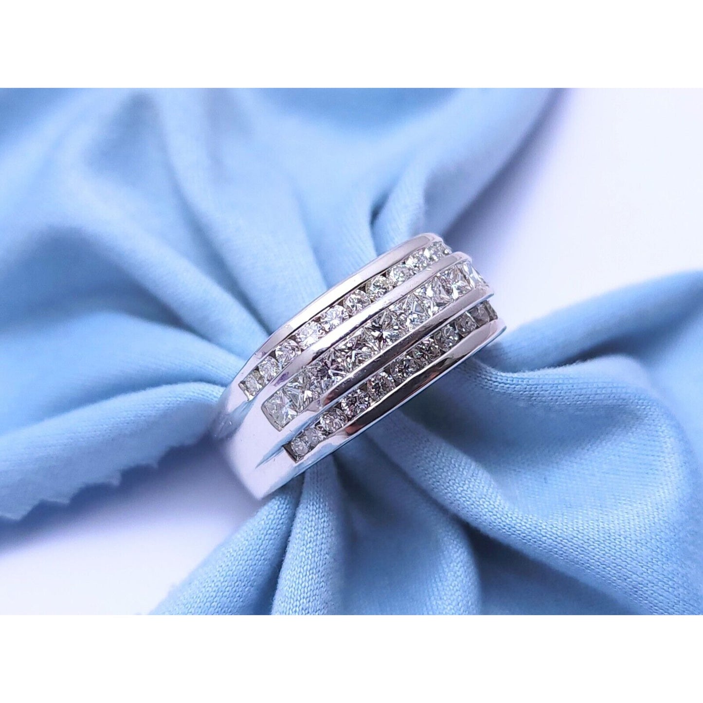 14K White Gold Diamond Men's Ring