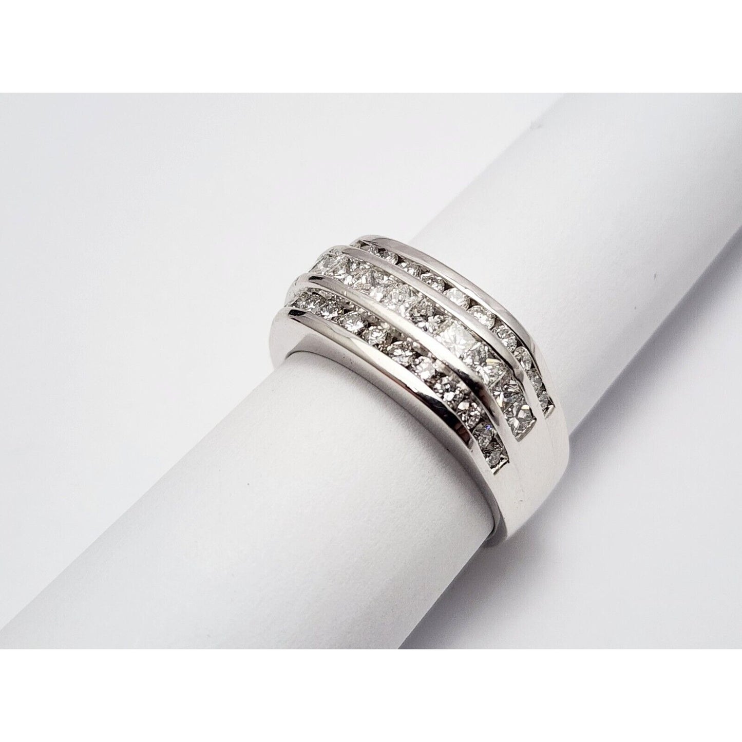 14K White Gold Diamond Men's Ring