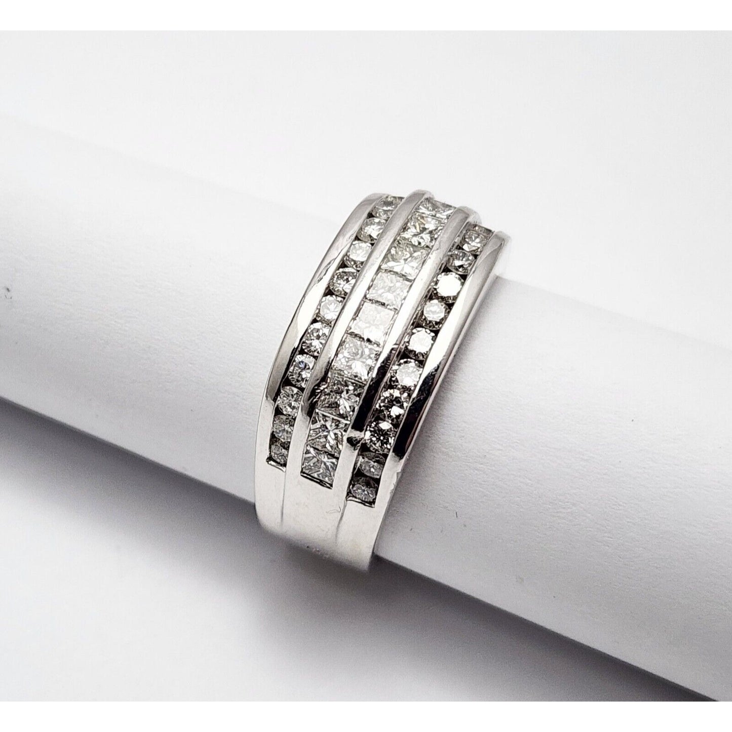 14K White Gold Diamond Men's Ring