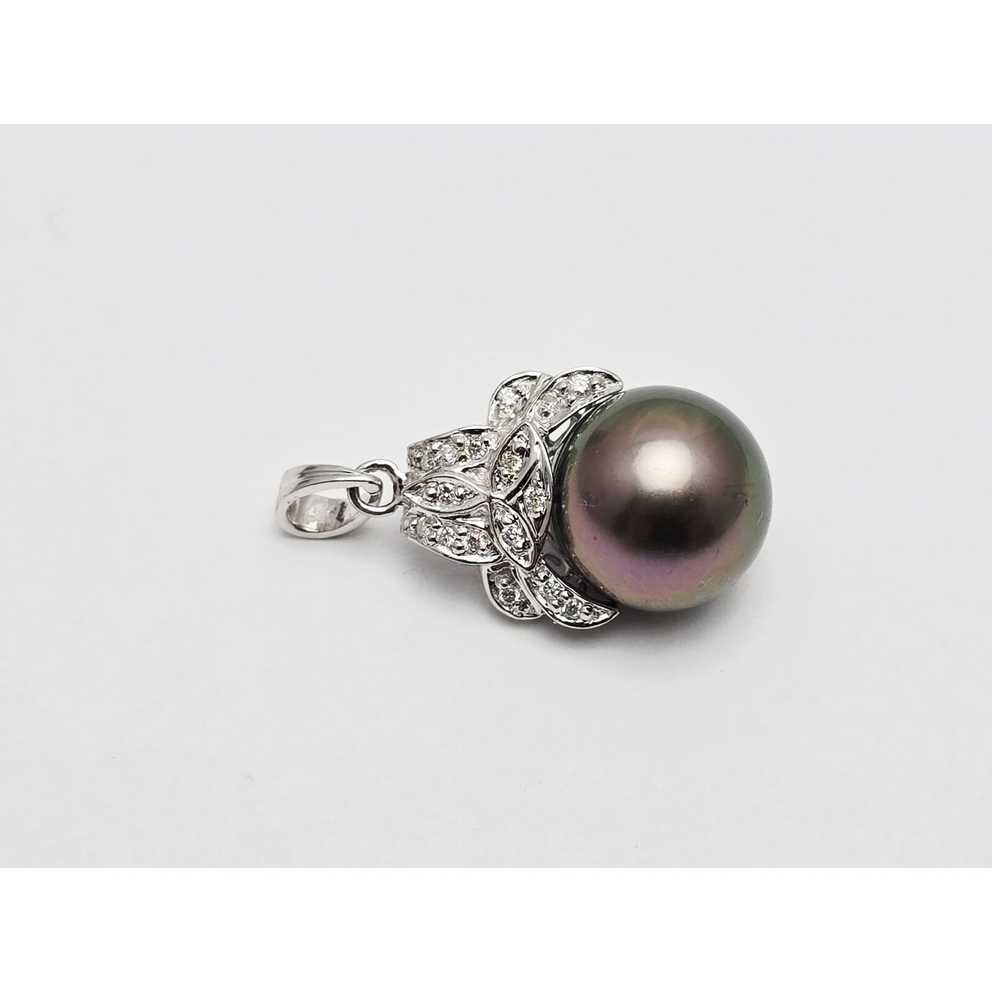14K White Gold Tahitian Pearl & Diamond Drop Dangle Charm Pendant