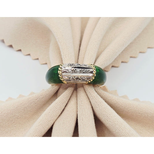 Vintage 18K Two Tone Gold Green Enamel Raw Uncut Diamond Ring