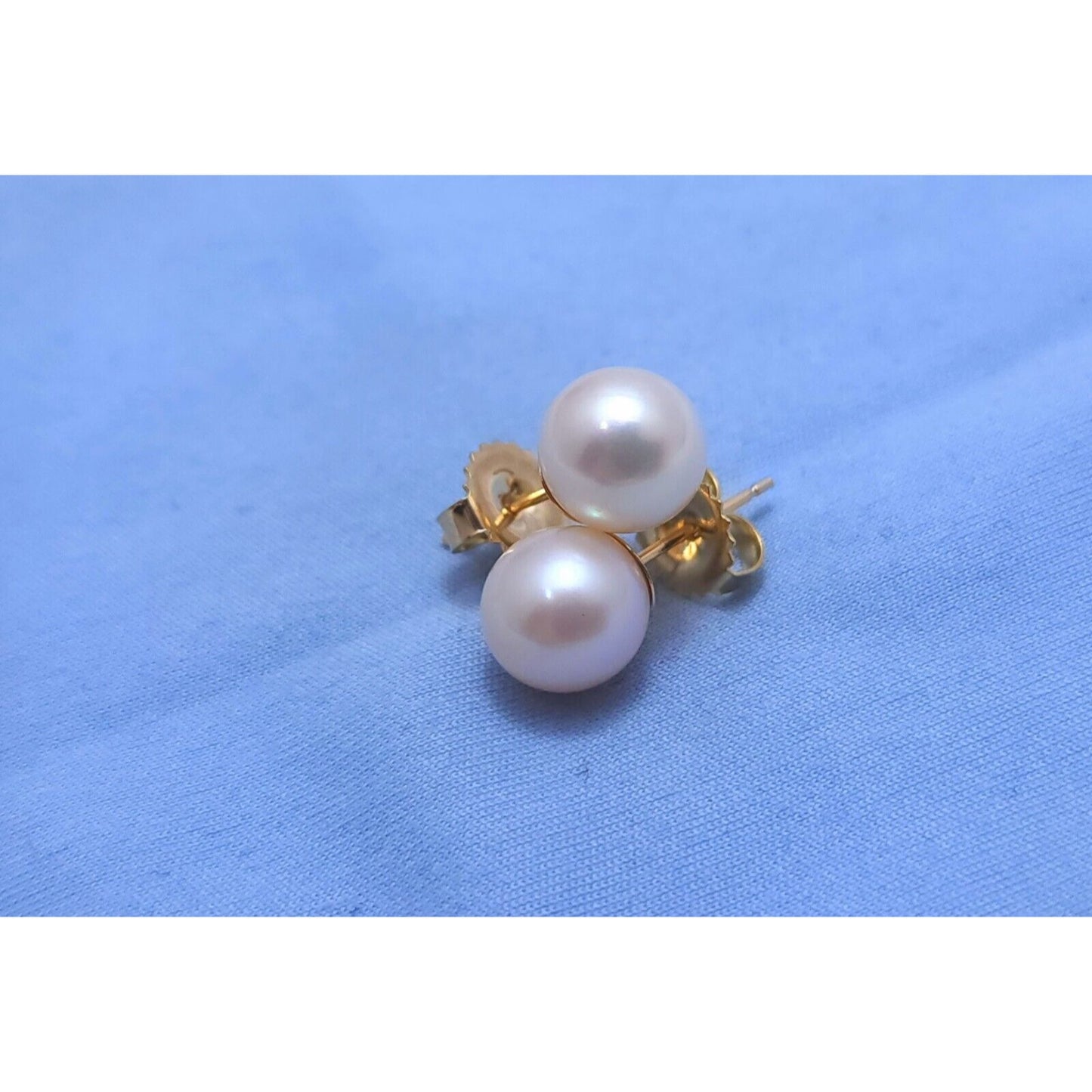 14K Yellow Gold Round Pearl Stud Earrings