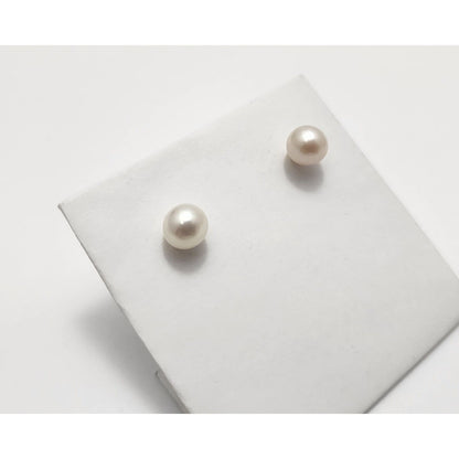 14K Yellow Gold Round Pearl Stud Earrings