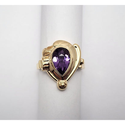 14K Yellow Gold Teardrop Pear Amethyst Ring