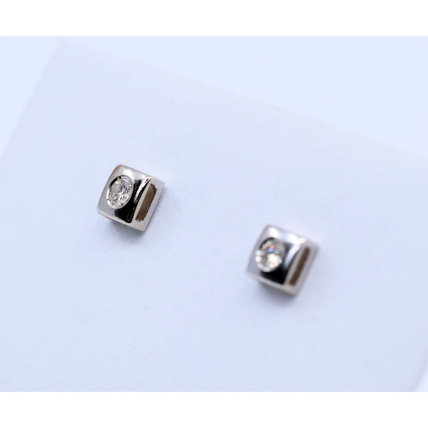 14K White Gold Round Cut Diamond Square Shaped Stud Screw Back Earrings
