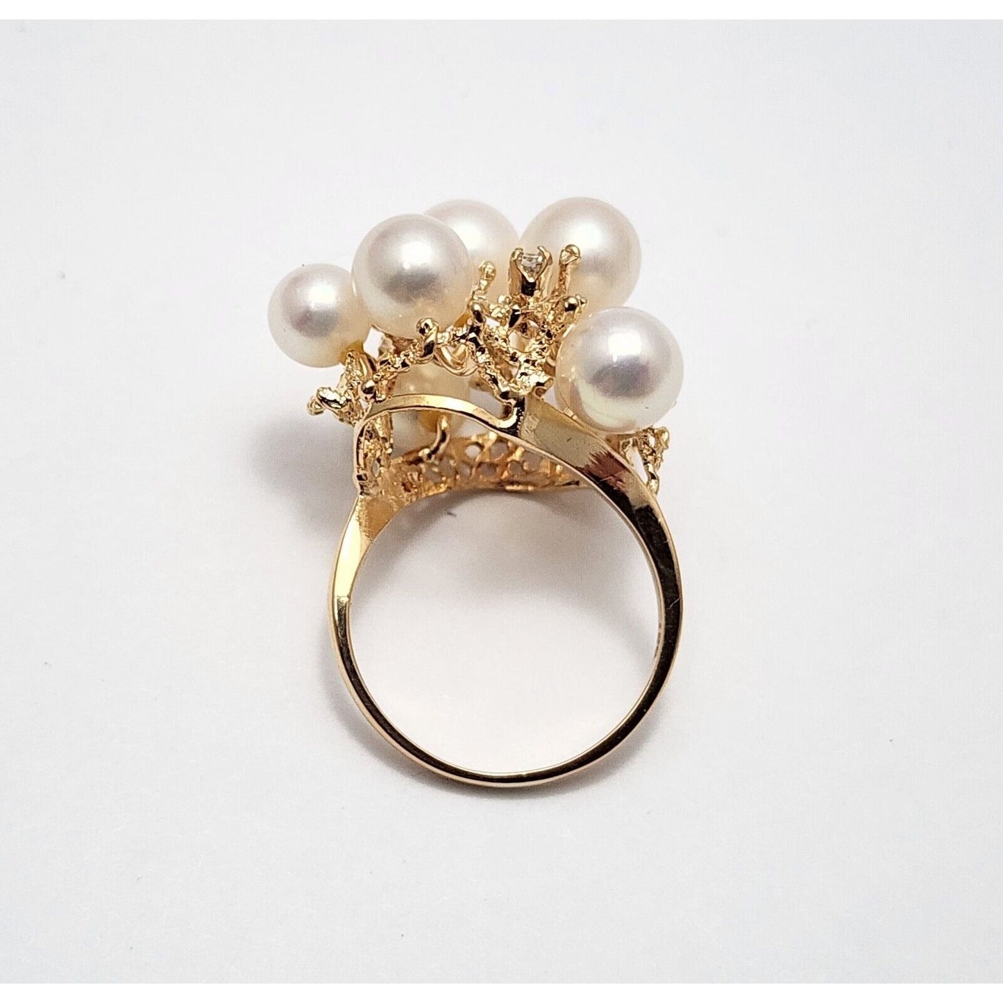 18K Yellow Gold Pearl & Diamond Ring