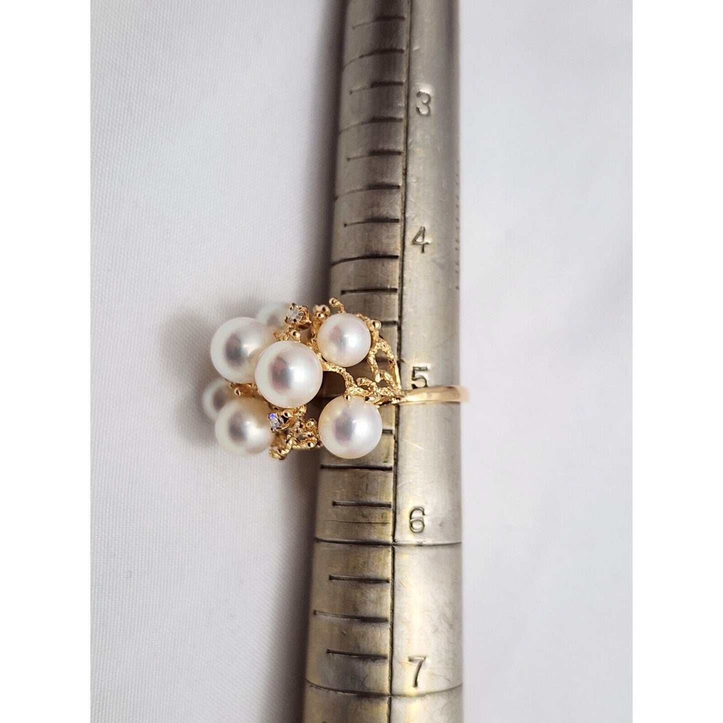 18K Yellow Gold Pearl & Diamond Ring