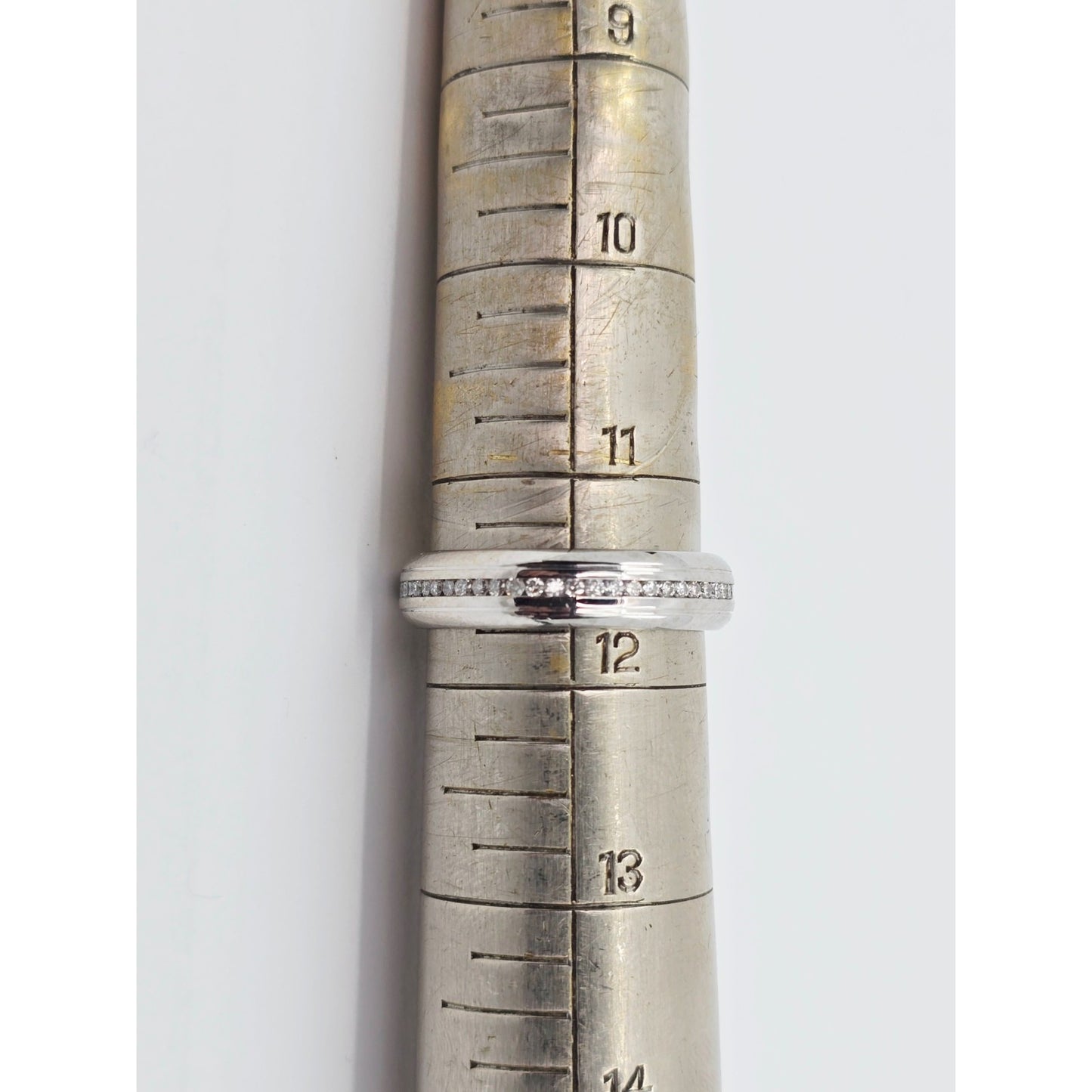 14K White Gold Diamond Eternity Wedding Band Ring