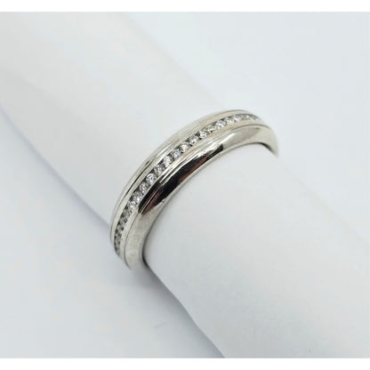 14K White Gold Diamond Eternity Wedding Band Ring