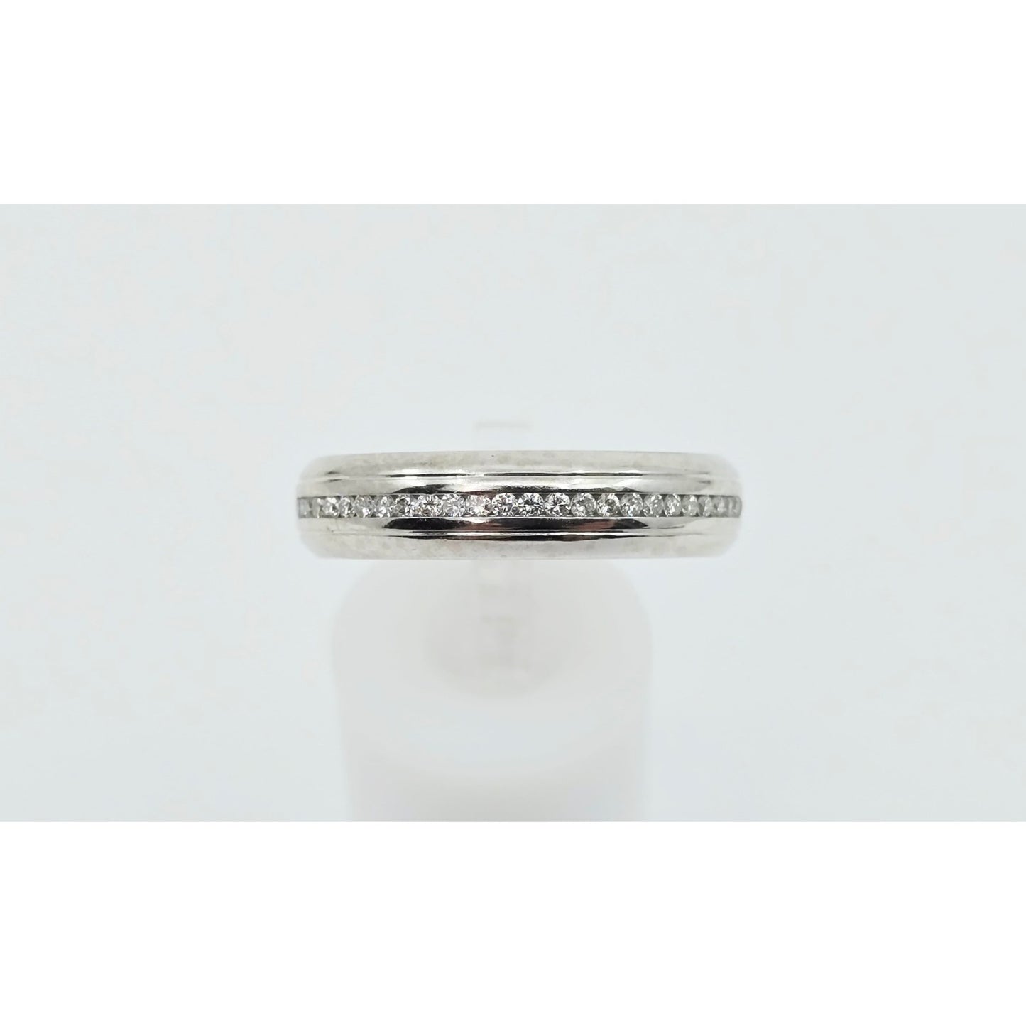 14K White Gold Diamond Eternity Wedding Band Ring