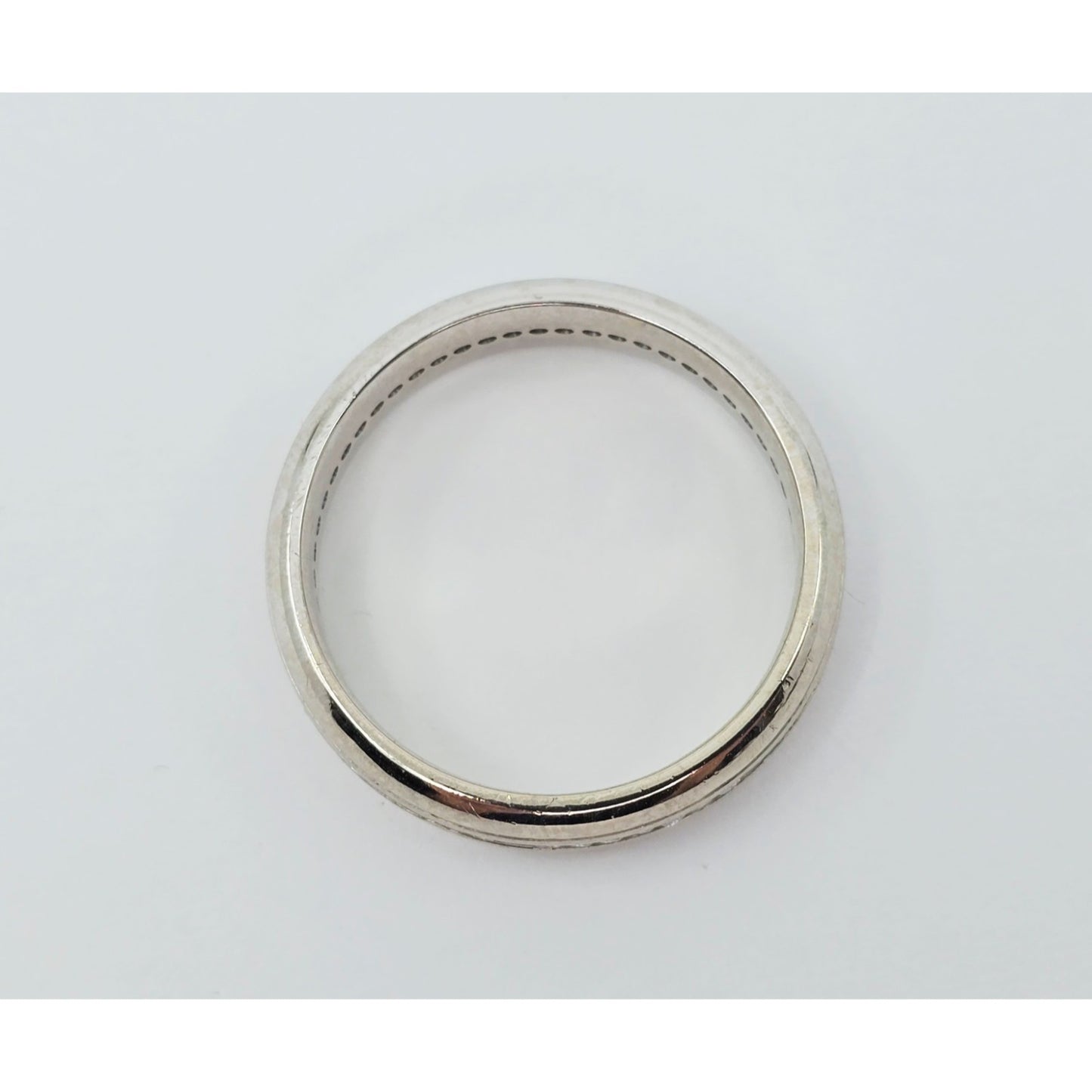 14K White Gold Diamond Eternity Wedding Band Ring