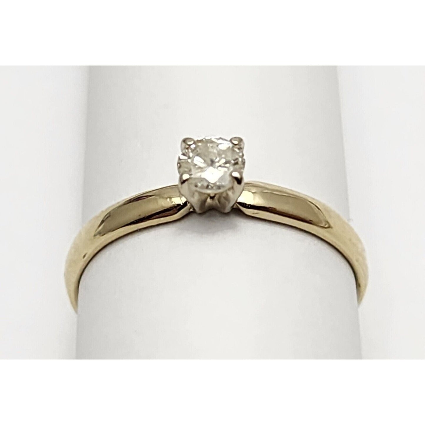 14K Yellow Gold Solitaire Diamond Wedding Ring