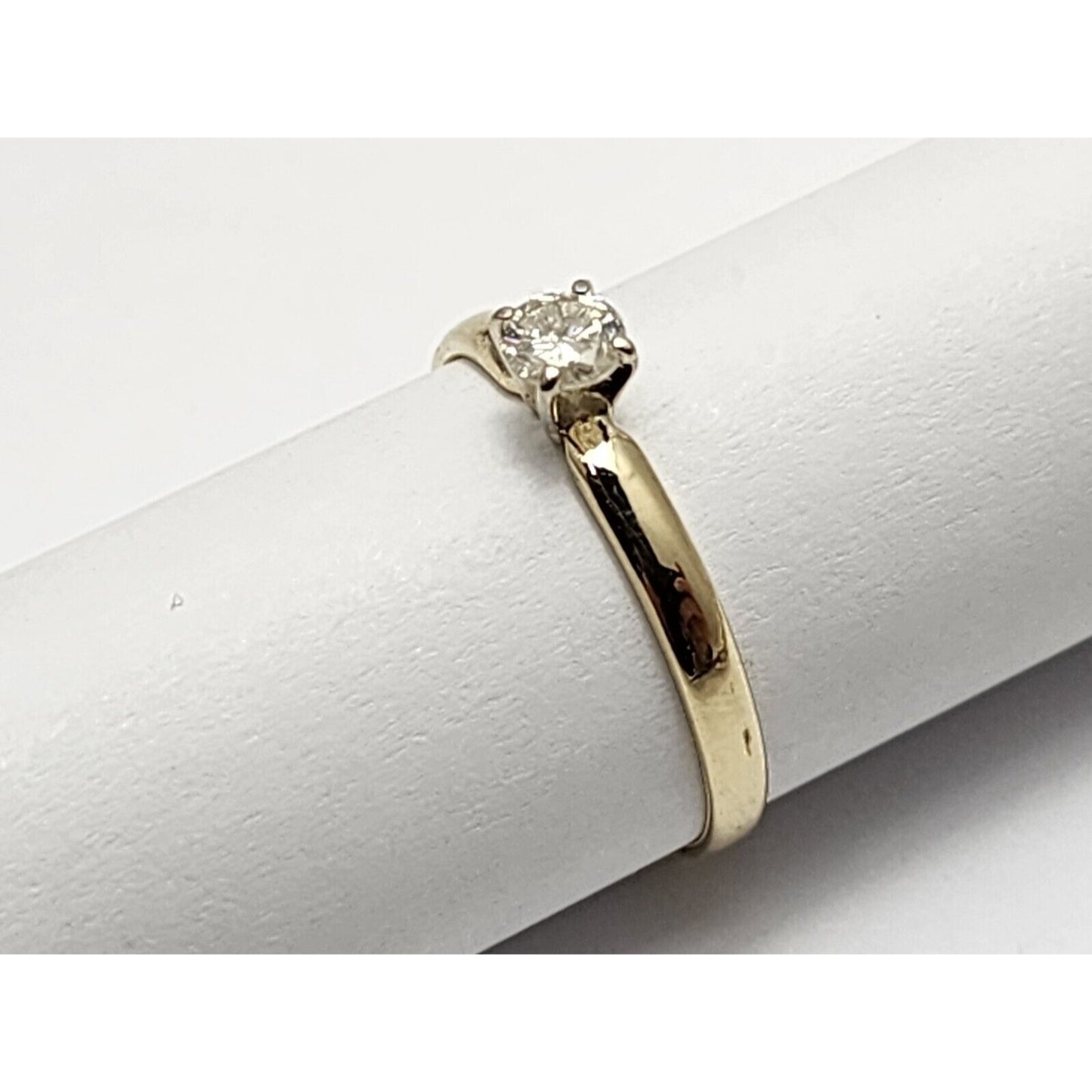 14K Yellow Gold Solitaire Diamond Wedding Ring