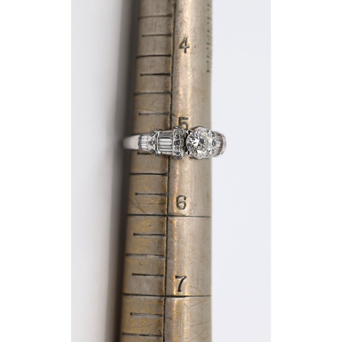 14K White Gold Ladies Round Diamond Engagement Ring