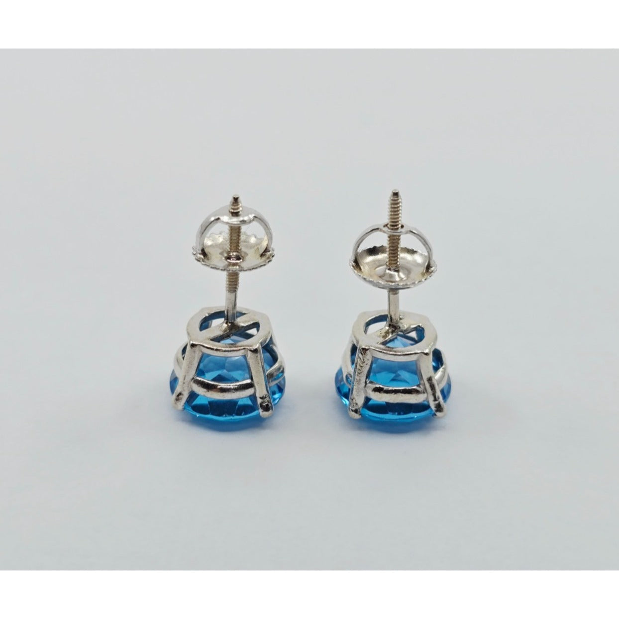 14K White Gold Round Blue Topaz Stud Earrings