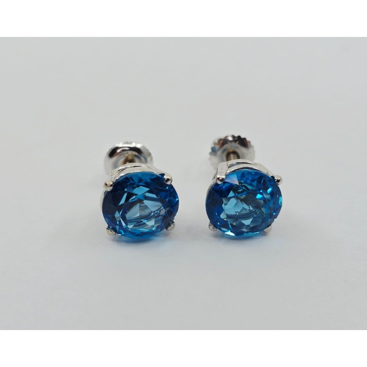 14K White Gold Round Blue Topaz Stud Earrings