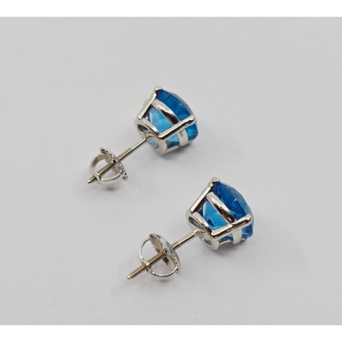 14K White Gold Round Blue Topaz Stud Earrings