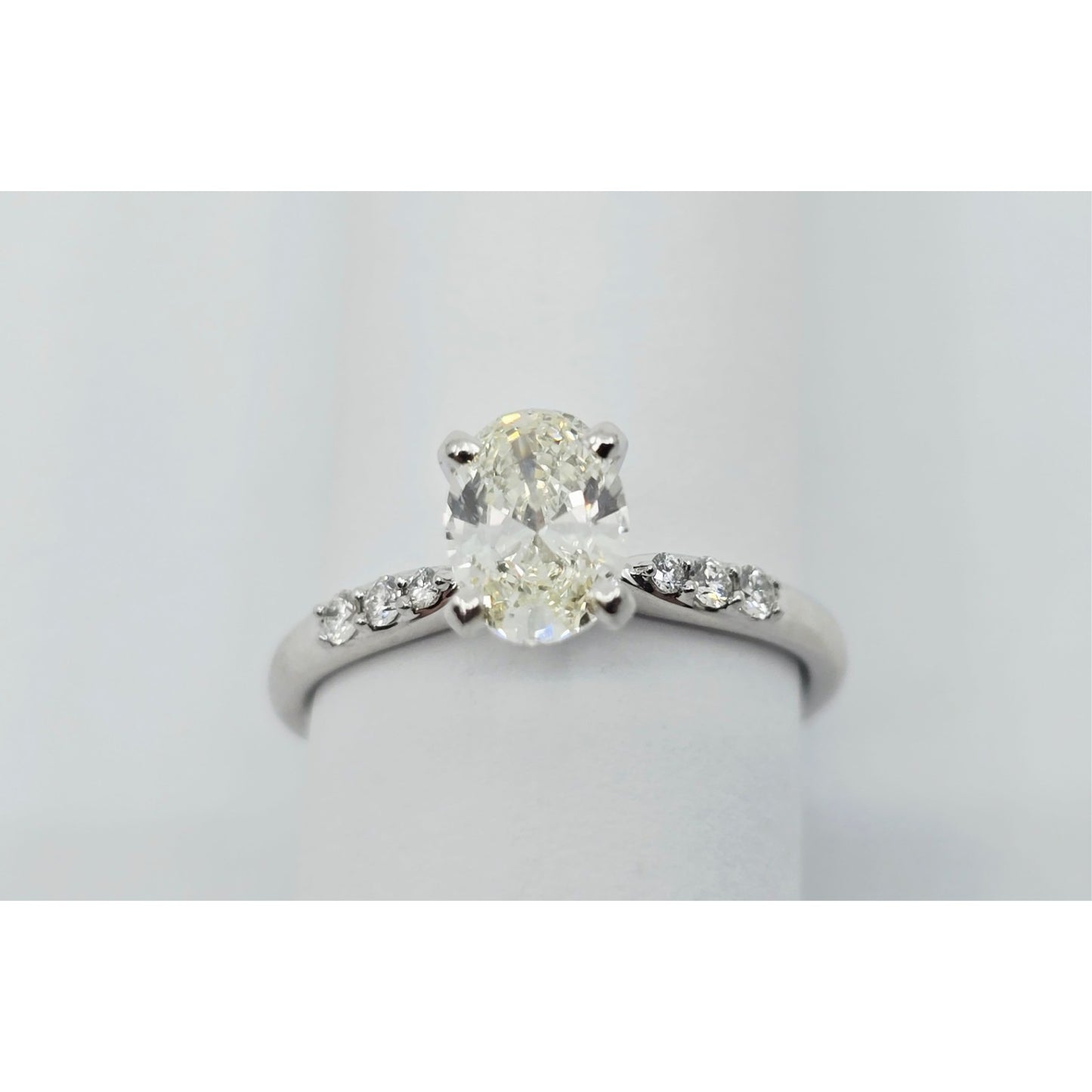 0.75ct Natural Oval Cut Solitaire Diamond Engagement 14K White Gold Ring