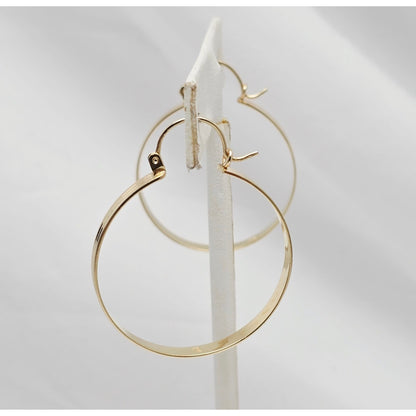 Medium 14K Yellow Gold Diamond Cut Round Hoop Earrings