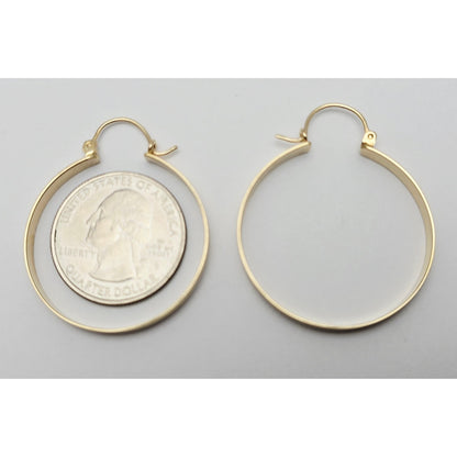 Medium 14K Yellow Gold Diamond Cut Round Hoop Earrings