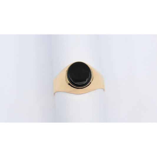 18K Yellow Gold  Oval Onyx Statement Ring