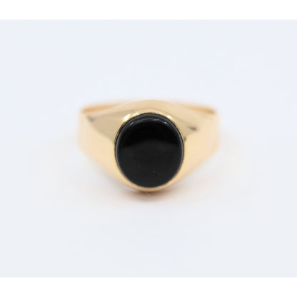 18K Yellow Gold  Oval Onyx Statement Ring