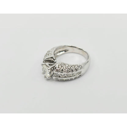 18K White Gold Heart Cut Diamond Ring