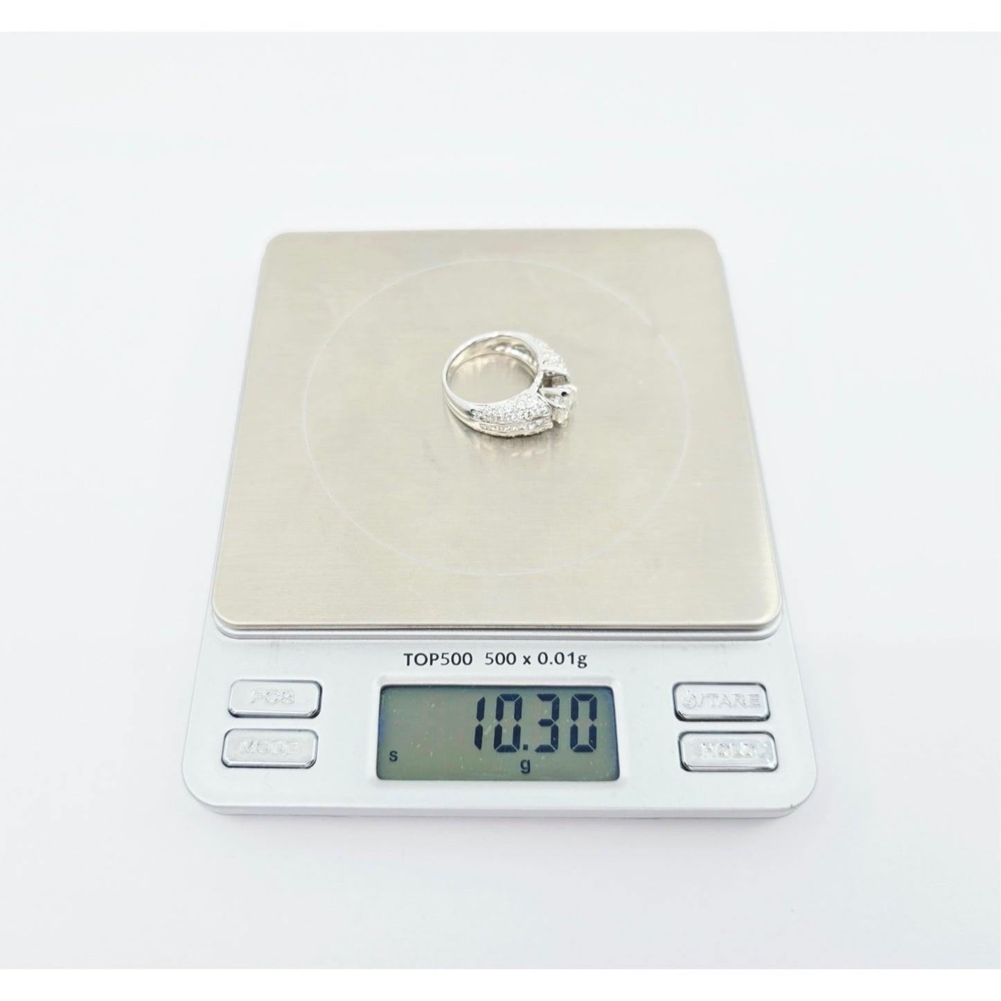 18K White Gold Heart Cut Diamond Ring