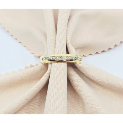 18K Yellow Gold Polished Diamond Wedding Band Ring