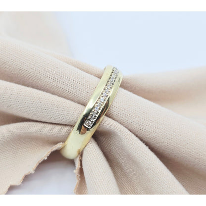 18K Yellow Gold Polished Diamond Wedding Band Ring