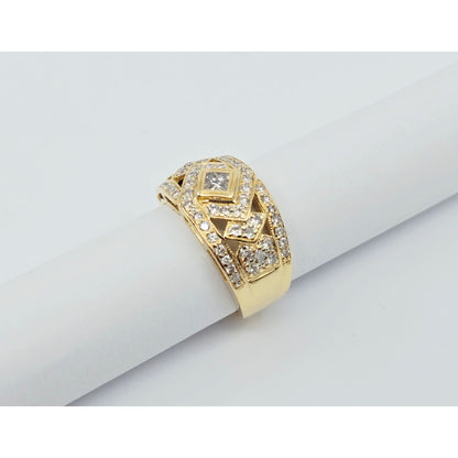 18K Yellow Gold Round & Square Cut Diamond Wide Band Ring