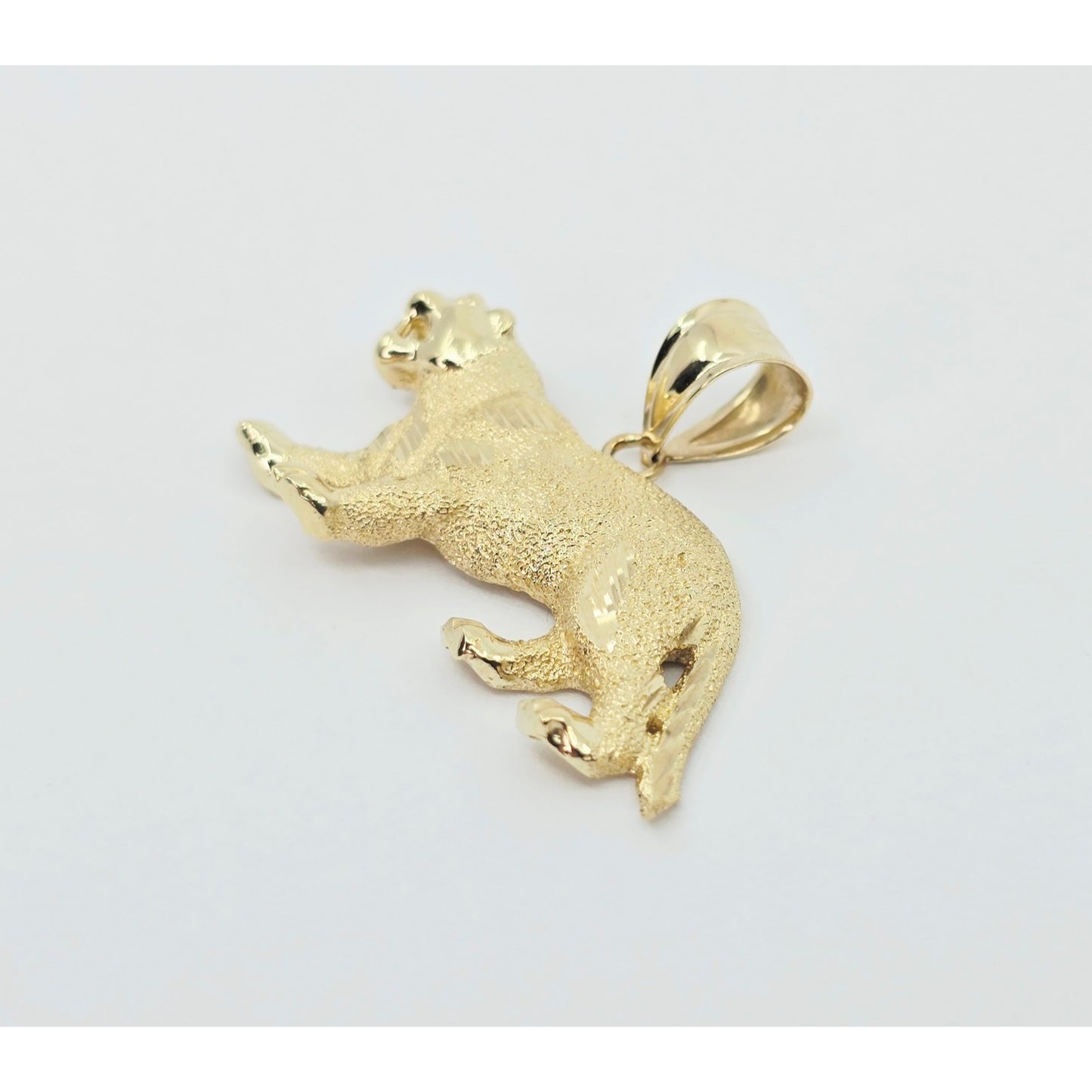10K Yellow Gold Tiger Panther Leopard Jaguar Style Big Cat Charm Pendant