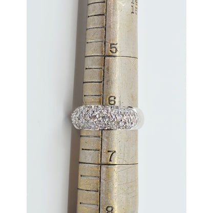 18K White Gold Round Cut Diamond Cluster Ring