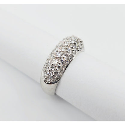 18K White Gold Round Cut Diamond Cluster Ring