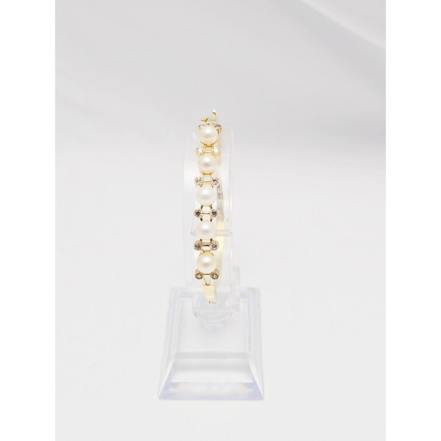 14K Yellow Gold Pearl & CZ Bangle Bracelet