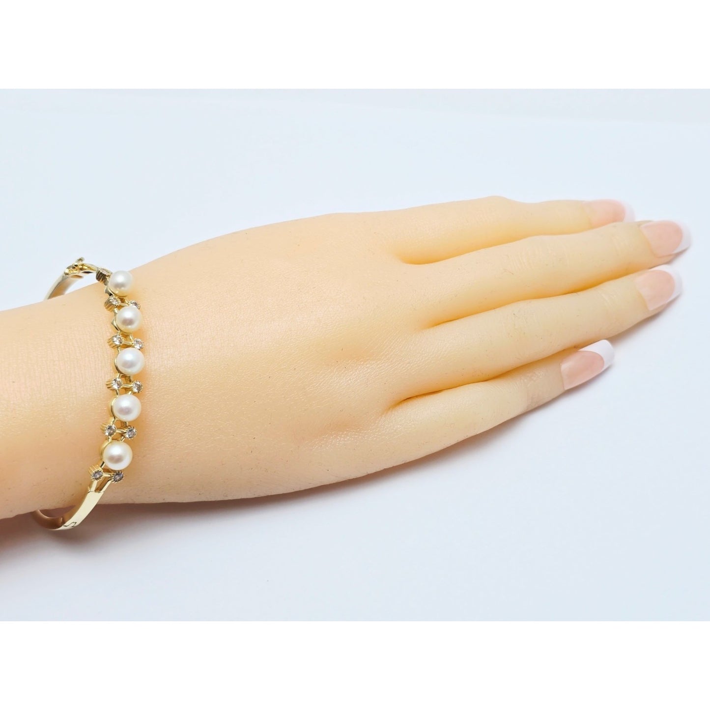 14K Yellow Gold Pearl & CZ Bangle Bracelet