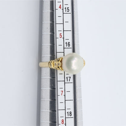 18K Yellow Gold Diamond & Pearl Ring