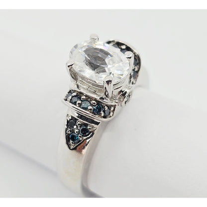 14K White Gold Clear Gemstone & Green Diamond Ring