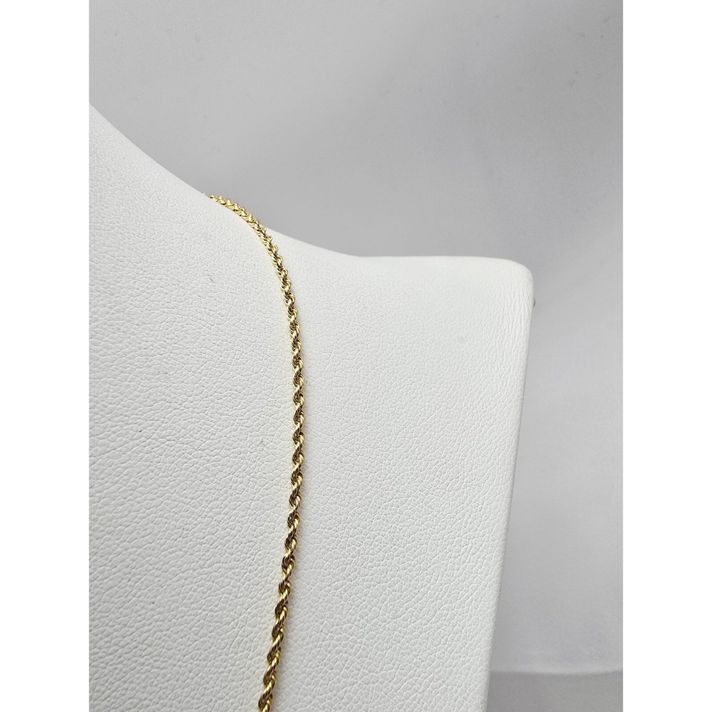 14K Yellow Gold Rope Chain Necklace