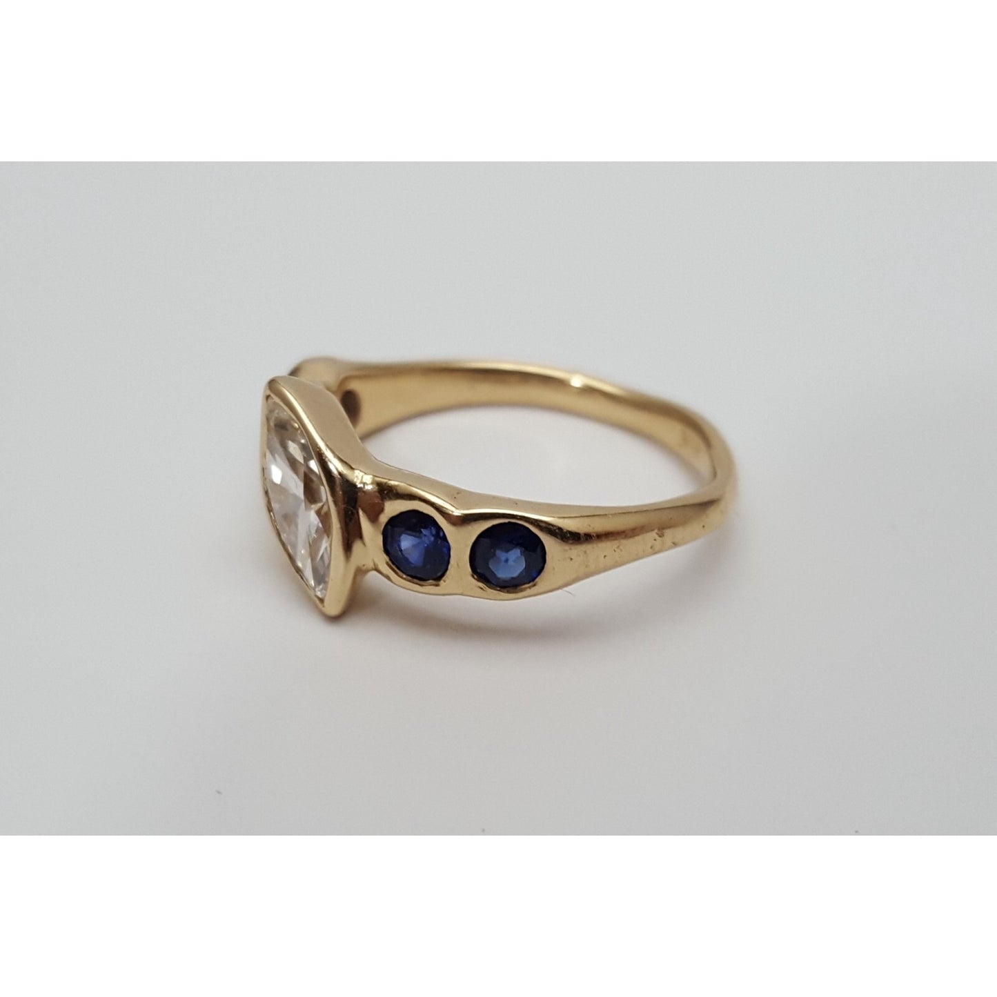 Vintage 14K Yellow Gold Marquise Diamond & Round Sapphire Ring