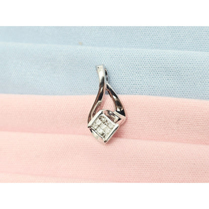 10K White Gold Rhombus Diamond Charm Pendant