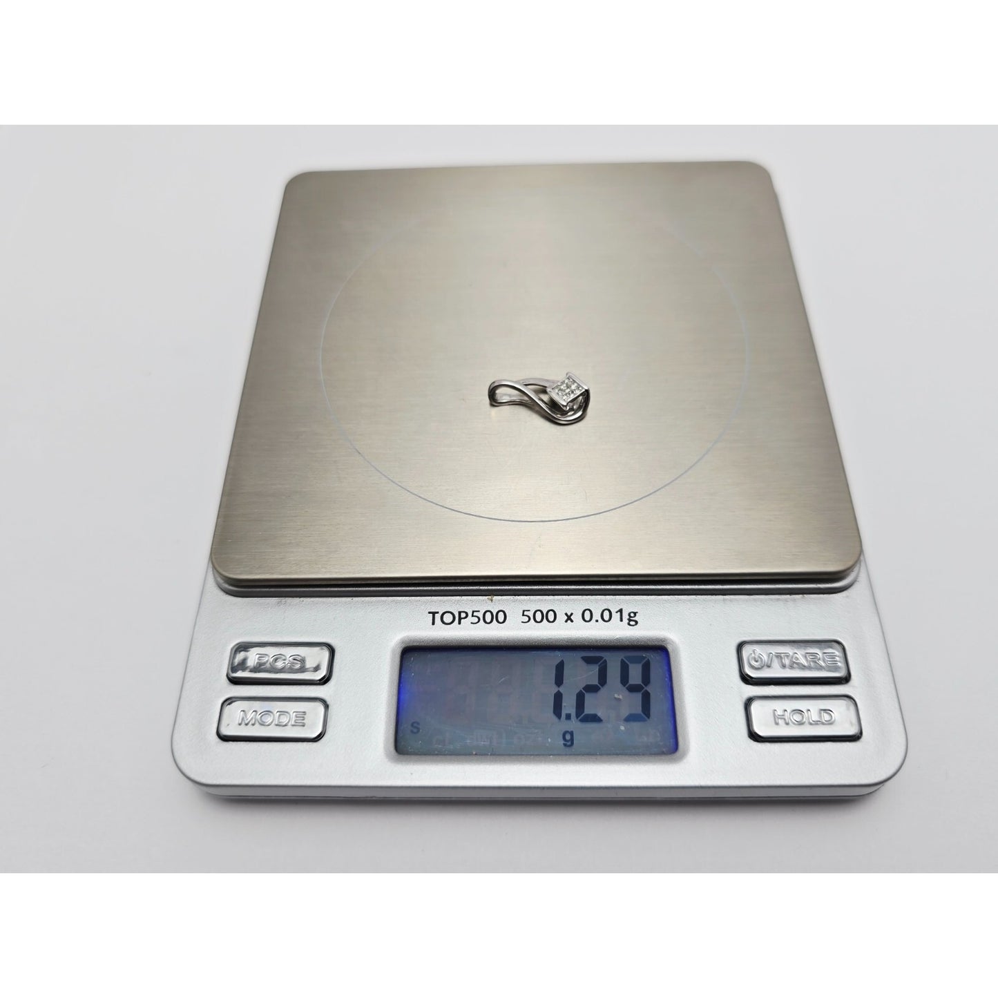 10K White Gold Rhombus Diamond Charm Pendant