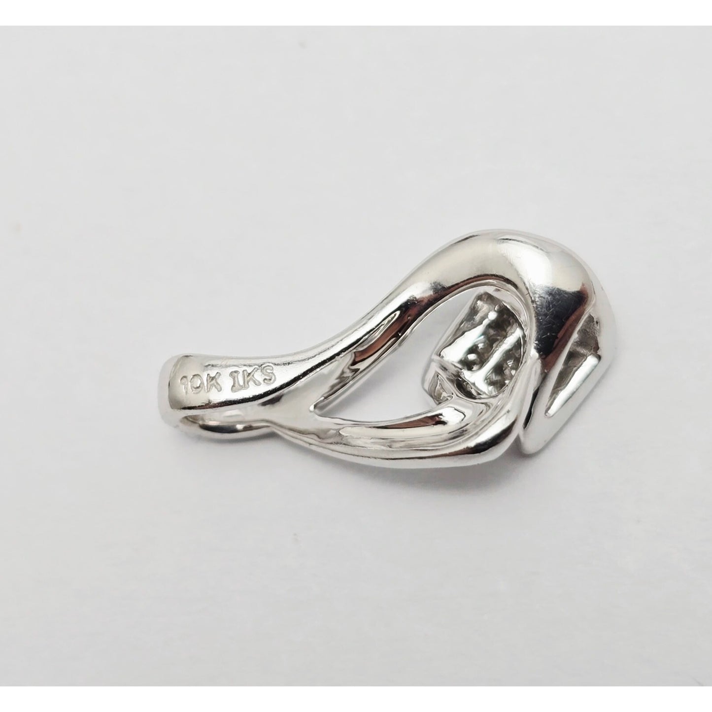 10K White Gold Rhombus Diamond Charm Pendant